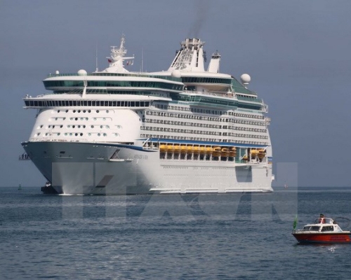 Transfer From Chan May Port To Danang City Full Day By Private Car 
